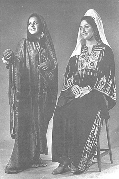 palestine traditional clothes